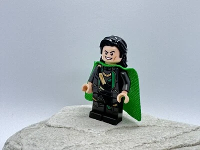 LEGO® Marvel Avengers Minifigur Loki sh860 76269  Neu - Bild 1 von 2