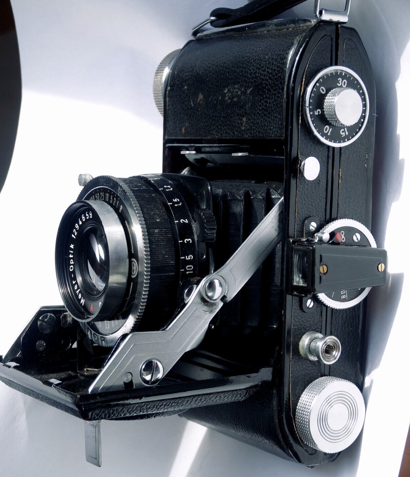 Balda Beltica Special Sprocket Hole Photography Square & Meyer Trioplan