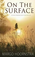Margo Hoornstra | On The Surface | Taschenbuch | Englisch (2017)