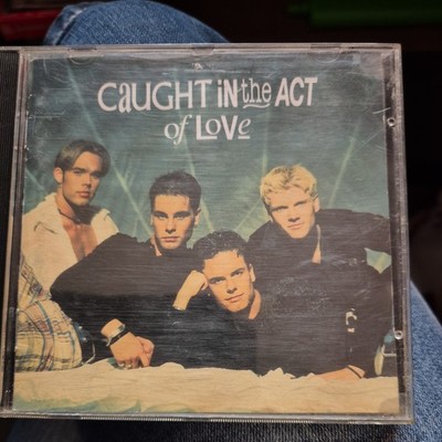 CAUGHT IN THE ACT Of Love CD Album 1995 WIE NEU Love Is Everywhere 90s Pop Hits!