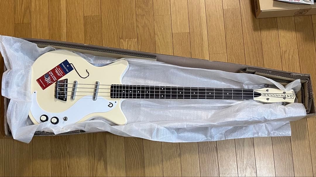 Electric Bass Guitar Danelectro 59DC Short Scale 29.75in Vintage