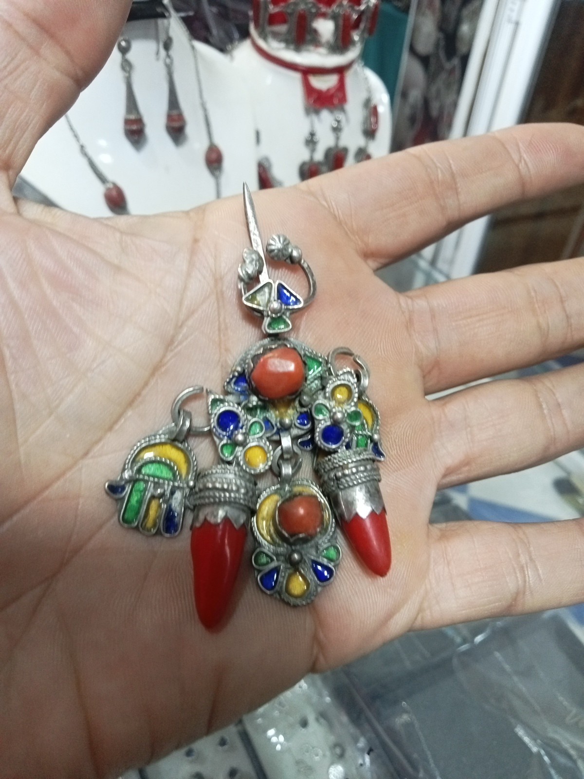 Antique Traditional Solid Silver Brooch Antiques - image 2