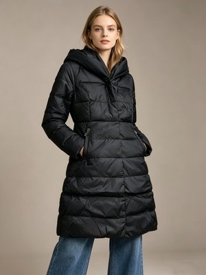 NWT Elisabetta Franchi Black Down Jacket With Hood SZ 42 M Removable sleeves