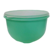 Tupperware 1424-4 with Flat Lid Lettuce Crisper No Insert