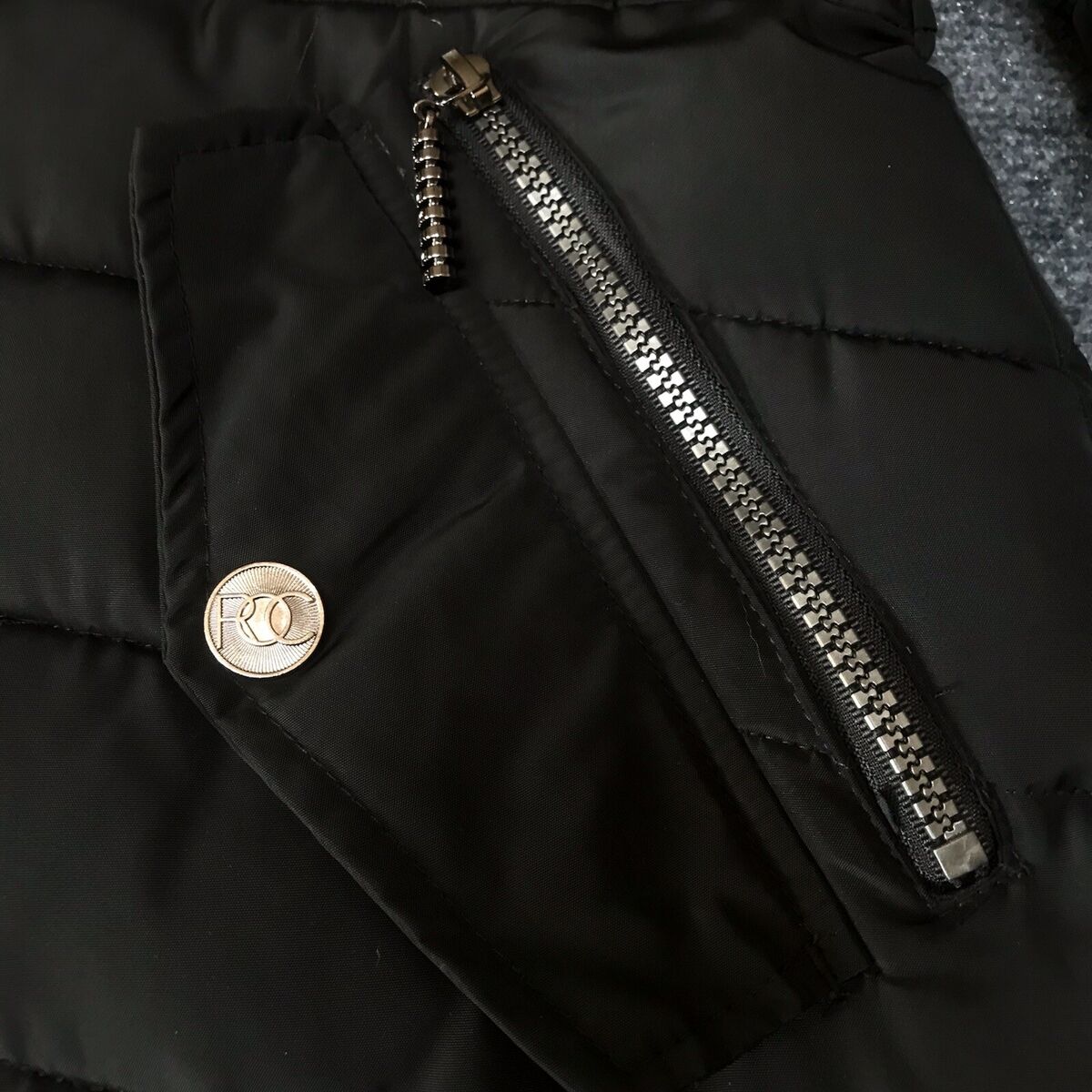 Rocawear Jacket Womens Medium Fur Hood Black Quilted Puffer Rocawear Jacket Womens Medium Fur Hood Black Quilted Puffer