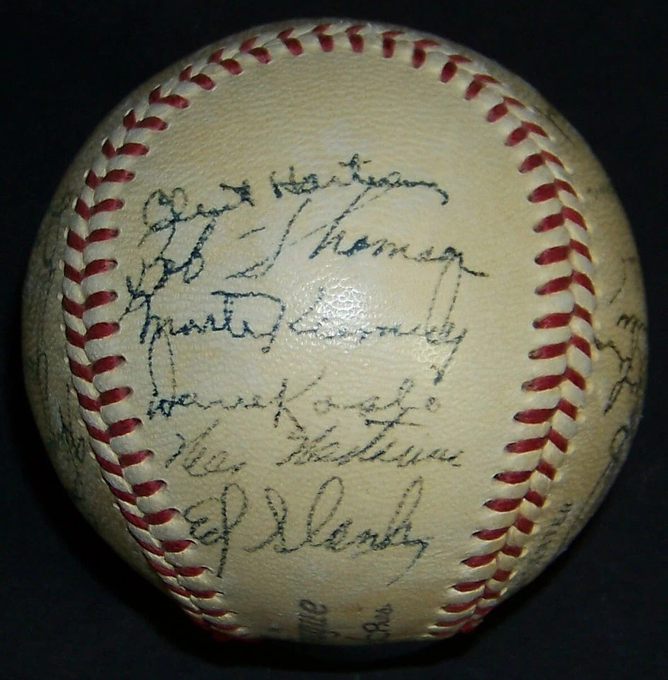 1950 NY Giants Team Signed Baseball Monte Irvin Bobby Thomson 24 Autos JSA LOA! - Image 2 of 4