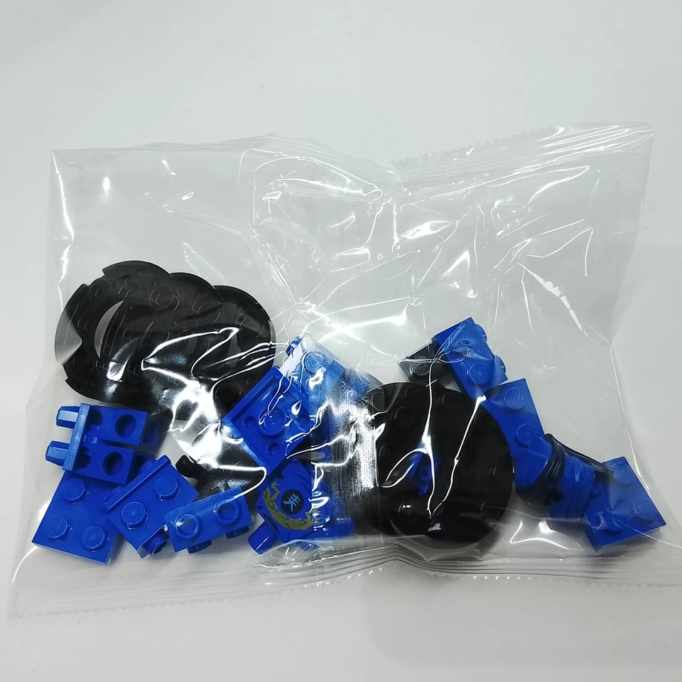 LEGO Ninjago 70660 Spinjitzu Jay, photo 3 sur 4