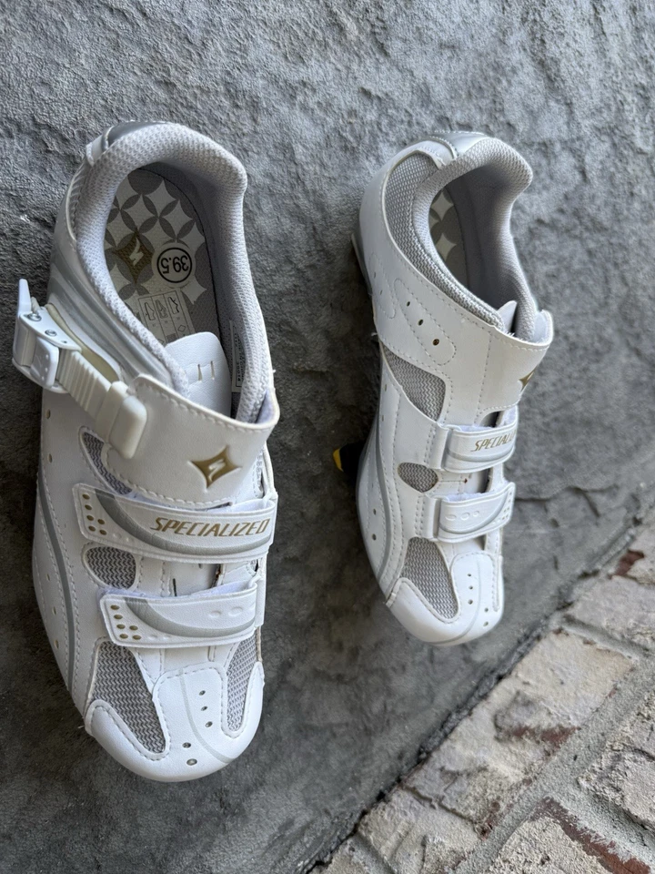 Zapatillas Bicicleta Antorcha Especializadas Talla 39.5 Mujer Diseño Geométrico Blanco Gris Foto 3 de 4