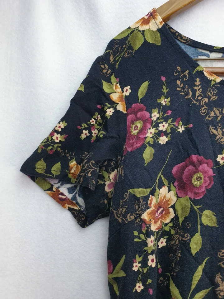 Vestido Studio Ease para mujer talla 6 negro con patrón floral multicolor manga corta Foto 3 de 4