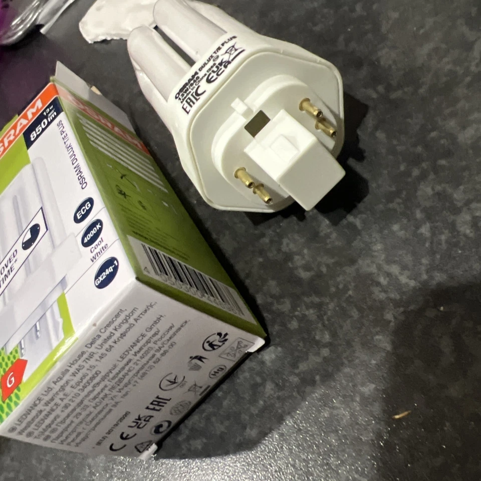 13W OSRAM Dimmable GX24Q-1 4 Pin CFL PL-T Light Bulb 4000k Cool White Lamp - Image 2 of 4