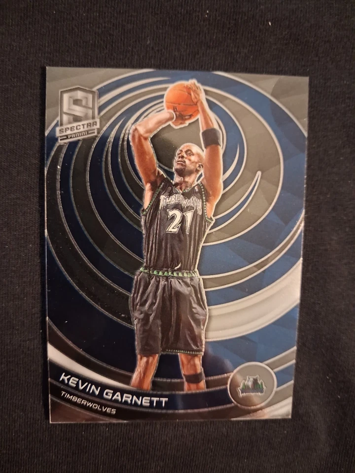 2022-23 SPECTRA - Kevin Garnett - Minnesota Timberwolves - Bild 1 von 2