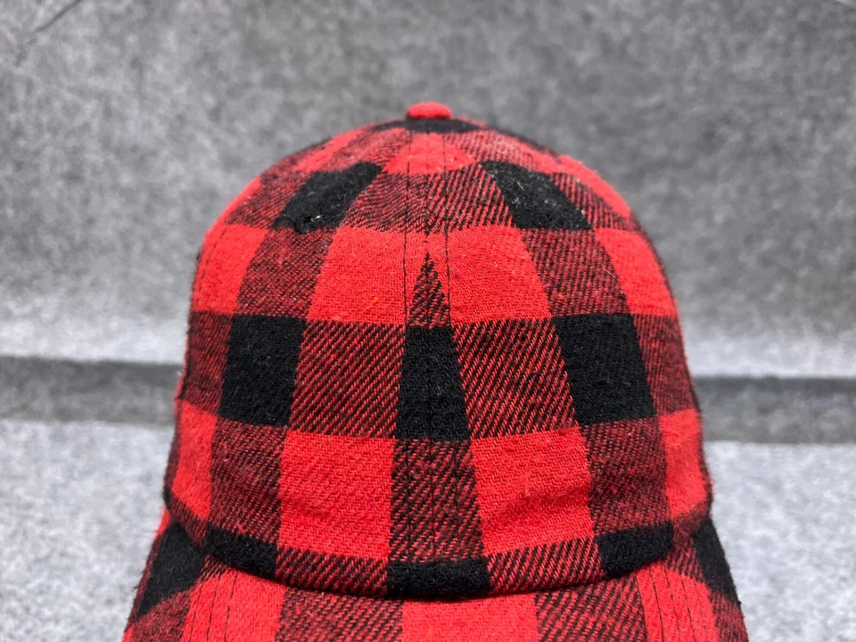 Chapéu Kbethos alça traseira adulto tamanho único vermelho preto xadrez flanela poli algodão - Imagem 2 de 4