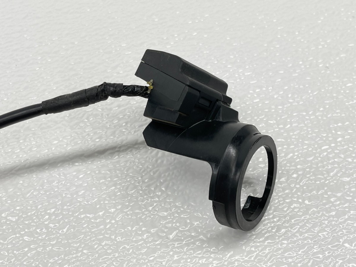 A FERRETTI AFA030601291085 関税送料込 OEM Ford F8ZB-15607-AB Anti Theft Pats Transceiver Ignition