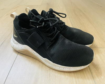 Reebok AR30110W-BT | Black Low Top Lace-Up Athletic Sneakers Rubber Outsole | 10
