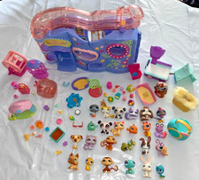 Littlest Pet Shop Authentic LPS Lot of 25 Pets, Playset  Many Accessories