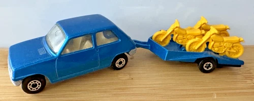 MATCHBOX VINTAGE 21 RENAULT STL AND MOTORCYCLE TRAILIER