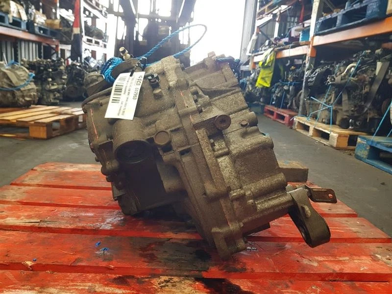 2004-2012 MK1 VOLVO V50 GEARBOX 2435 PETROL AUTOMATIC B5244S4 - Image 3 of 4