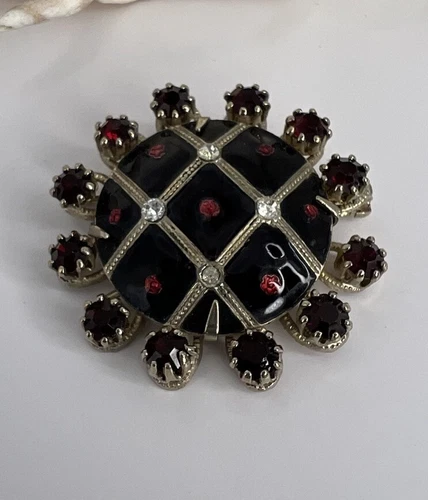 Vintage Jewelry Red Black Brooch Pin Rhinestone Enamel Costume Jewelry ❤️