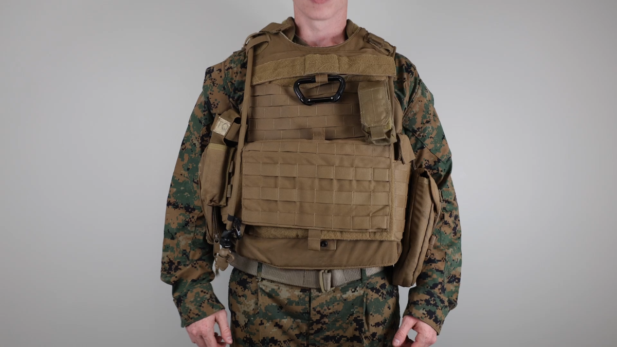 US Marine Corps 40MM Grenade Pouch Coyote USMC FSBE FILBE