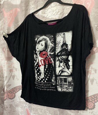 JULIETS CLOSET Graphics Top Womens Black Short Sleeve Casual Made In USA