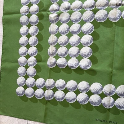 HERMÈS Rare Carré Foulard Vintage Soie PARIS -Balles De Golf Vert 90 cm. - Photo 1/4