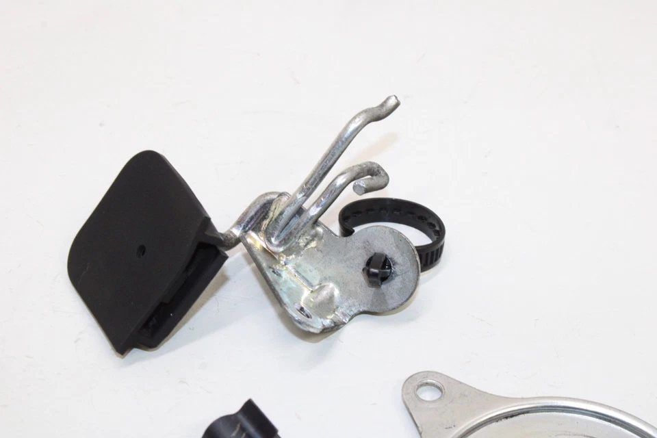 2010 HONDA ELITE 110 NHX110 OEM MISC BRACKET MOUNTS - Image 3 of 4