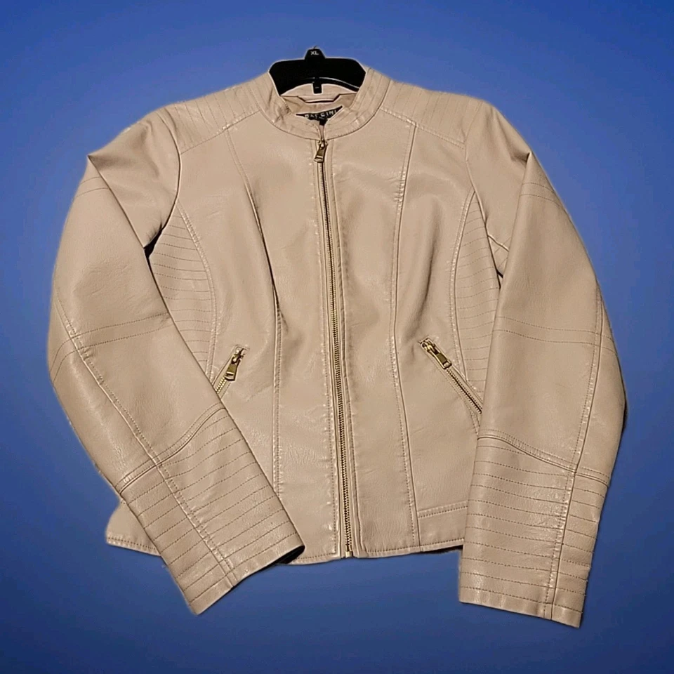 Baccini Women's Faux Leather Jacket Taupe Beige Size Medium Full Zip, Pockets - Image 2 of 4