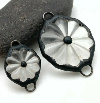 Vintage Soldered Clear Glass Flower Connector (Available in Options)  (SGP129)