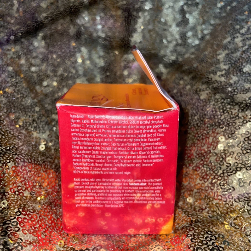 Trilogy Vitamin C Microdermabrasion Dual Action Facial To Smooth And Brighten - Image 4 of 4