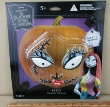 Disney Sally Pumpkin Push-Ins The Nightmare Before Christmas Outdoor Halloween