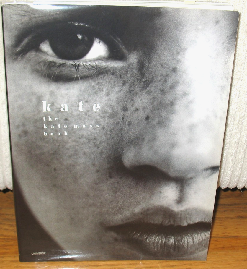 SIGNED The Kate Moss Book Model Fashion Designer Retrospective PB