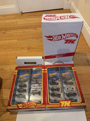 Hot Wheels Red Line Exclusive 2021 Super Treasure Hunt Set STH 209/1500