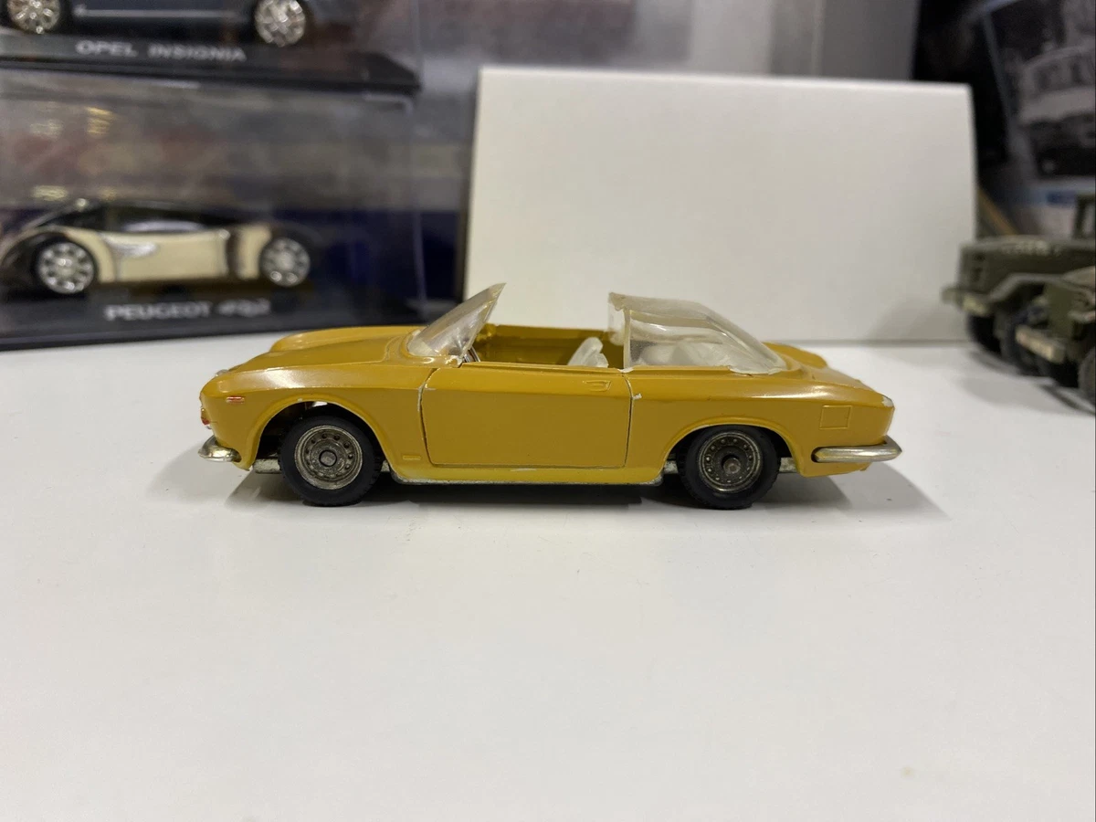 Miniature Alfa Romeo Giulia SS Politoys 1:43 – Voiture De Collection Italienne