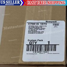 1PC New Honeywell C7061A1079 Flame Detector C7061A 1079 Expedited Shipping