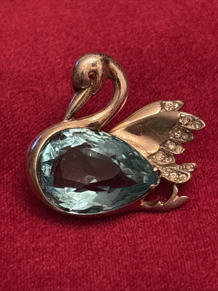 Vintage Sign REJA Sterling Gold Wash Crystals Topaz Color Glass Swan Brooch  - Image 4 of 4