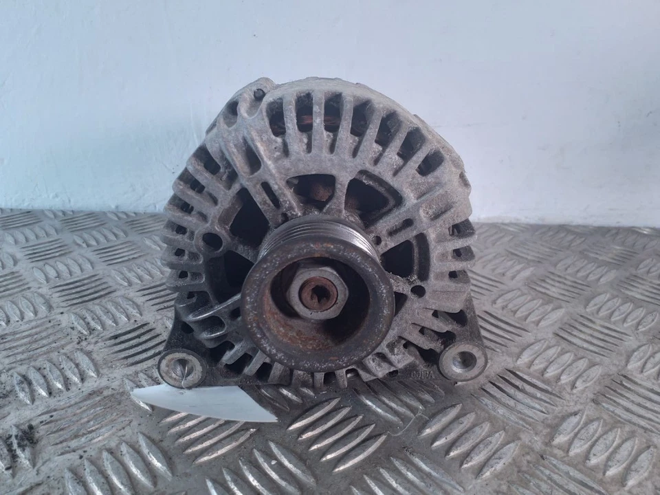 PEUGEOT 206 STYLE HDI MK1 (Ph1) 2003-2004 Alternator 9646476280 - Image 4 of 4