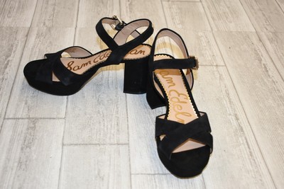 black wide leg wellies