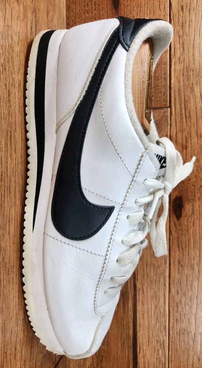 Nike Cortez Mens Basic White Leather w/ Black Classic Panda 819719