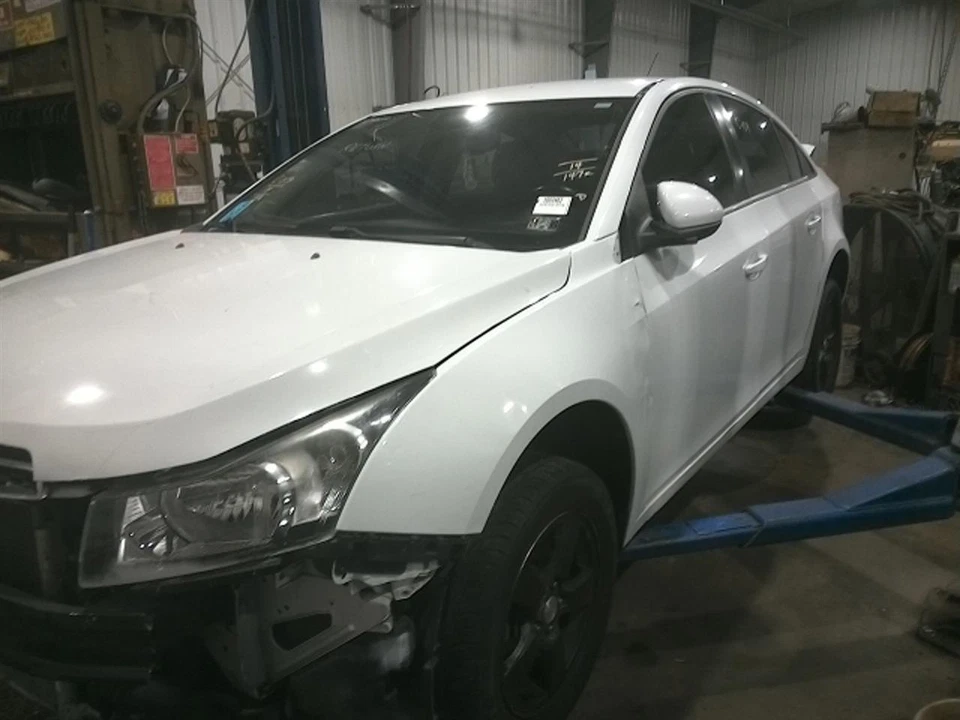 Speedometer MPH US Market With Black Cluster Opt B76 Fits 13-14 CRUZE 116469 - Image 2 of 4