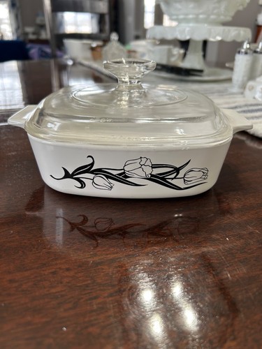 Vintage Corning Ware Black Tulips Lyric A-1-B Casserole Dish w/Pyrex A-7-C Lid