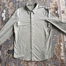 Lululemon Commission Button Shirt Men  s M Light Green Long sleeve Lightweight