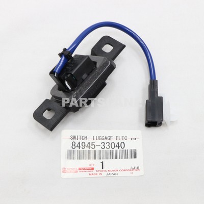 Toyota Camry 2018-2019 AXVA70 OEM Luggage Electrical Key Switch