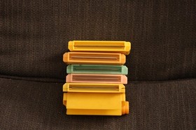 5 Famiclone cartridges - Dendy Famicom NES Nintendo game cart Unchained Melody