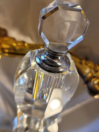 Fifth Avenue art deco Perfume Bottle Clear frosted letter D IMMACULATE HEAVY a1
