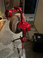 baseline pitching machina