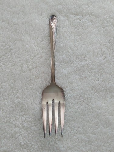 Holmes & Edwards IS Inlaid Silver Plated Serving Five (5) Pieces Spoons & Forks - Picture 8 of 18