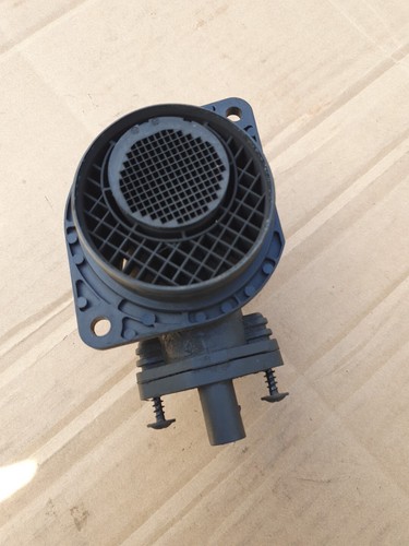 VW Touran 1T - Luftmengenmesser Luftmassenmesser LMM Bosch 038906461B