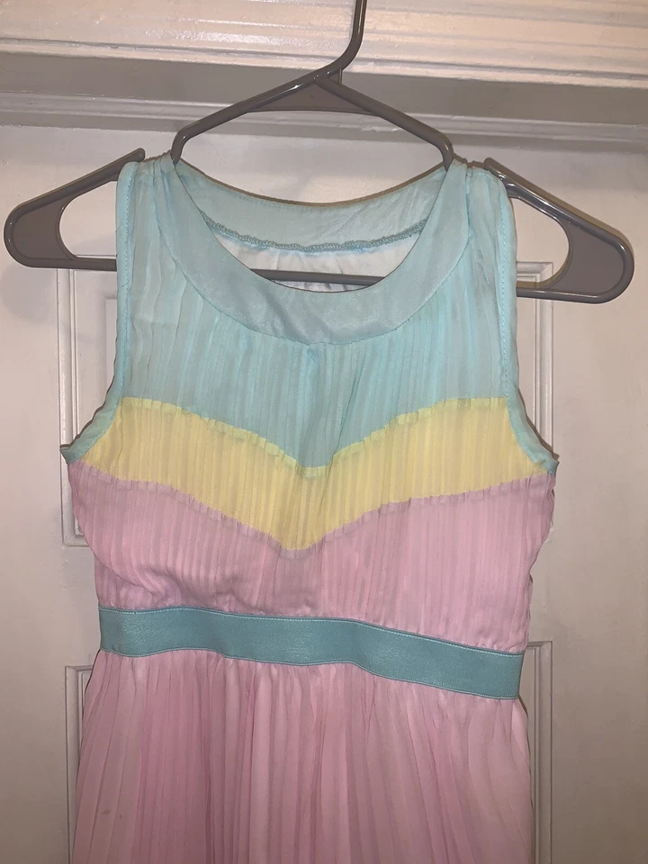 Maxi vestido placentero de primavera talla 10 para niñas Foto 2 de 4