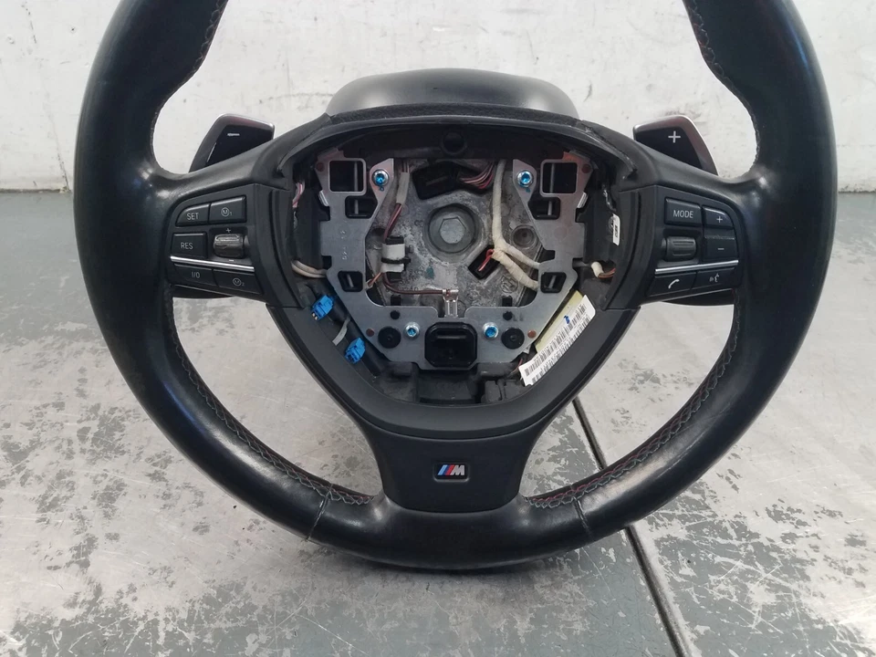 BMW M5 F10 2013 cuero volante/columna/paletas #6234 Q1 Foto 2 de 4