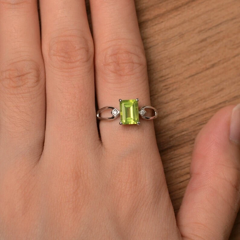 Handmade natural peridot ring 14K Solid White Gold Jewelry promise ring For Gift - Image 4 of 4